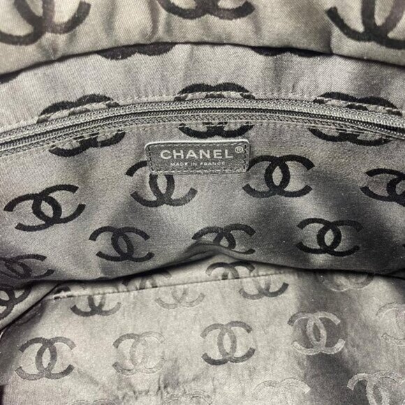 Authentic CHANEL Cambon Ligne Tote Large Pink Quilted Calfskin Leather Purse Bag - Picture 12 of 16